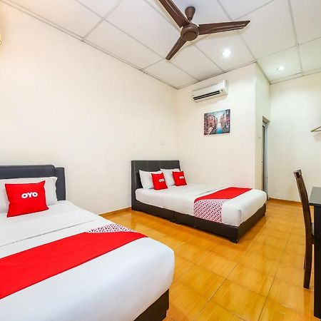 Oyo 89763 Bluewater Hotell Mersing Exteriör bild