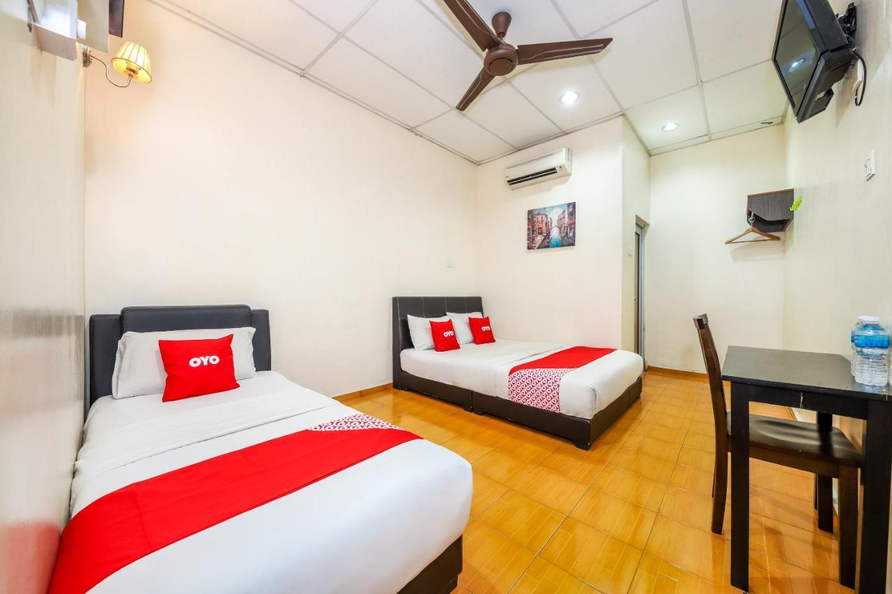 Oyo 89763 Bluewater Hotell Mersing Exteriör bild