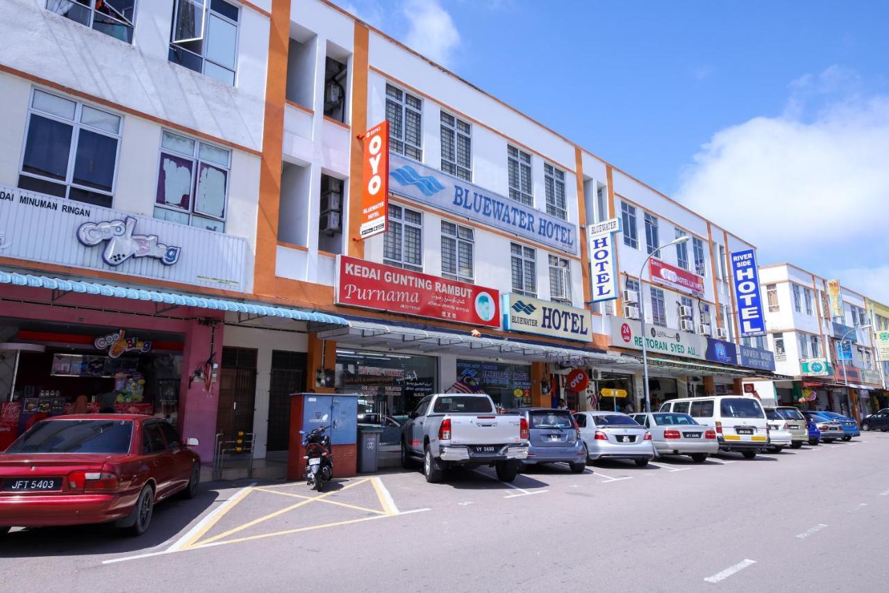 Oyo 89763 Bluewater Hotell Mersing Exteriör bild