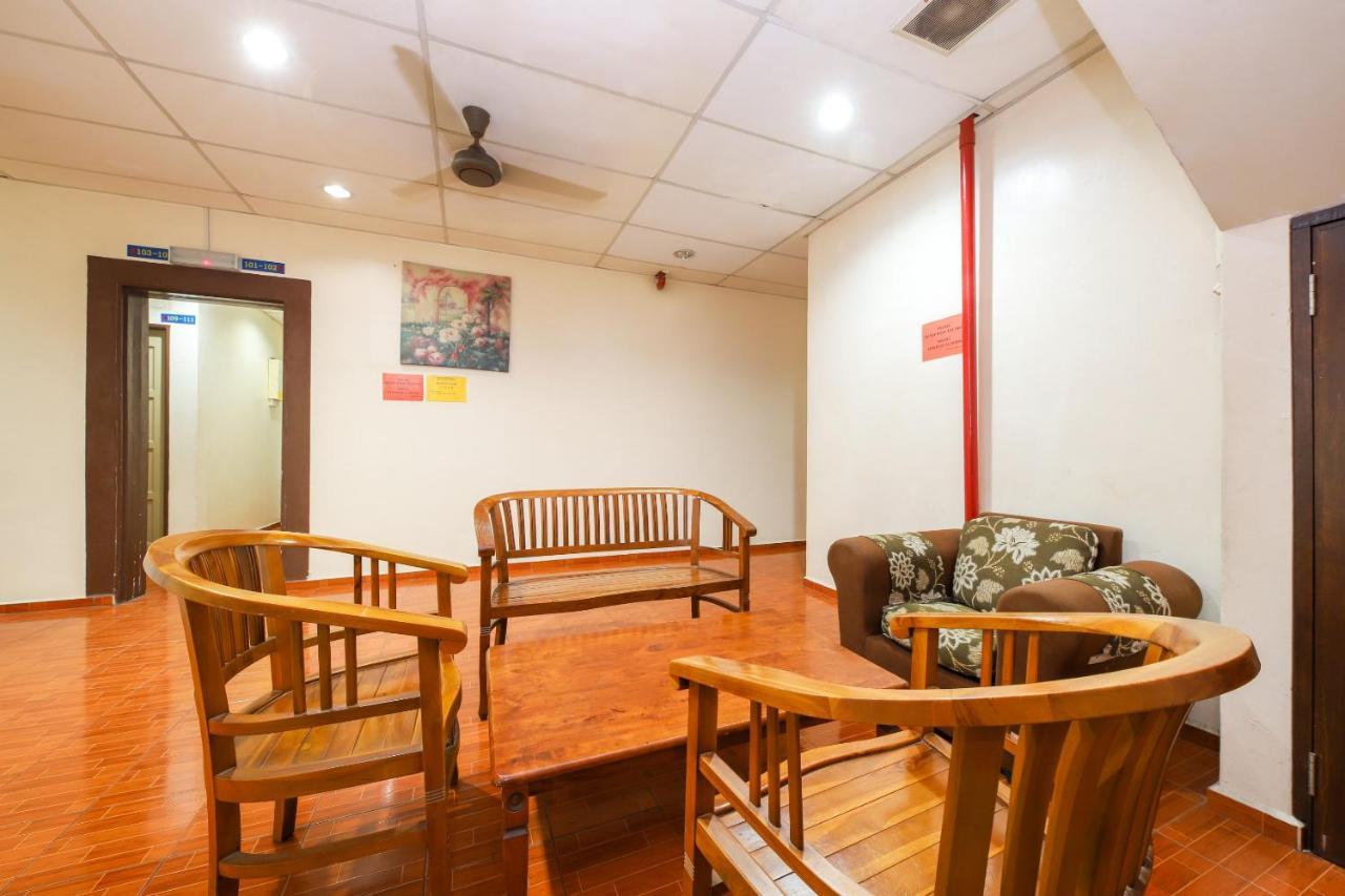 Oyo 89763 Bluewater Hotell Mersing Exteriör bild