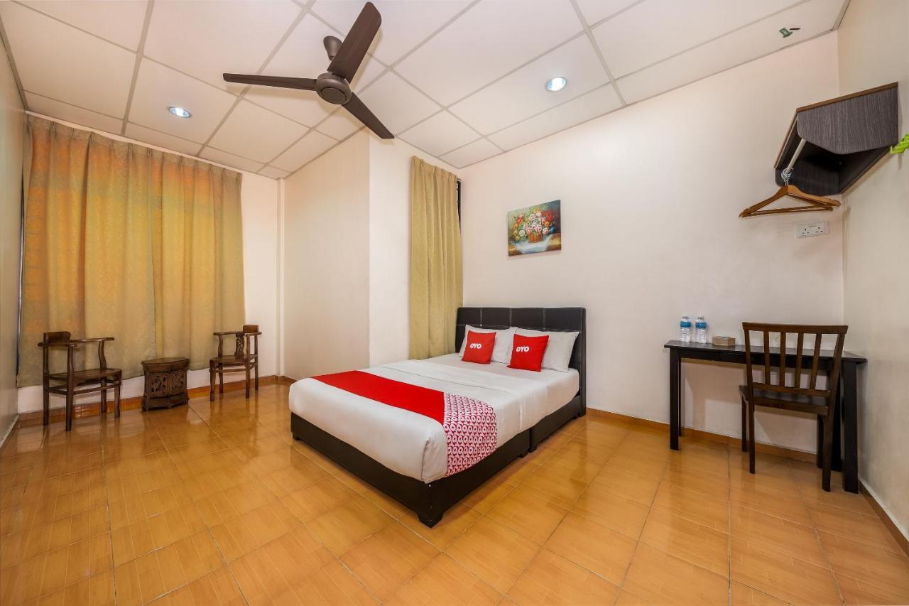Oyo 89763 Bluewater Hotell Mersing Exteriör bild