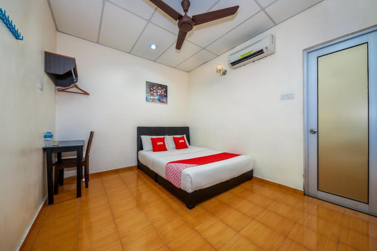 Oyo 89763 Bluewater Hotell Mersing Exteriör bild