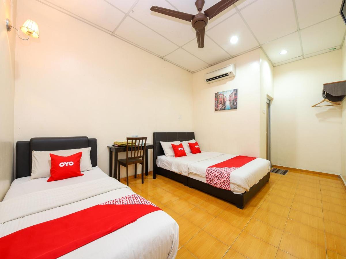 Oyo 89763 Bluewater Hotell Mersing Exteriör bild