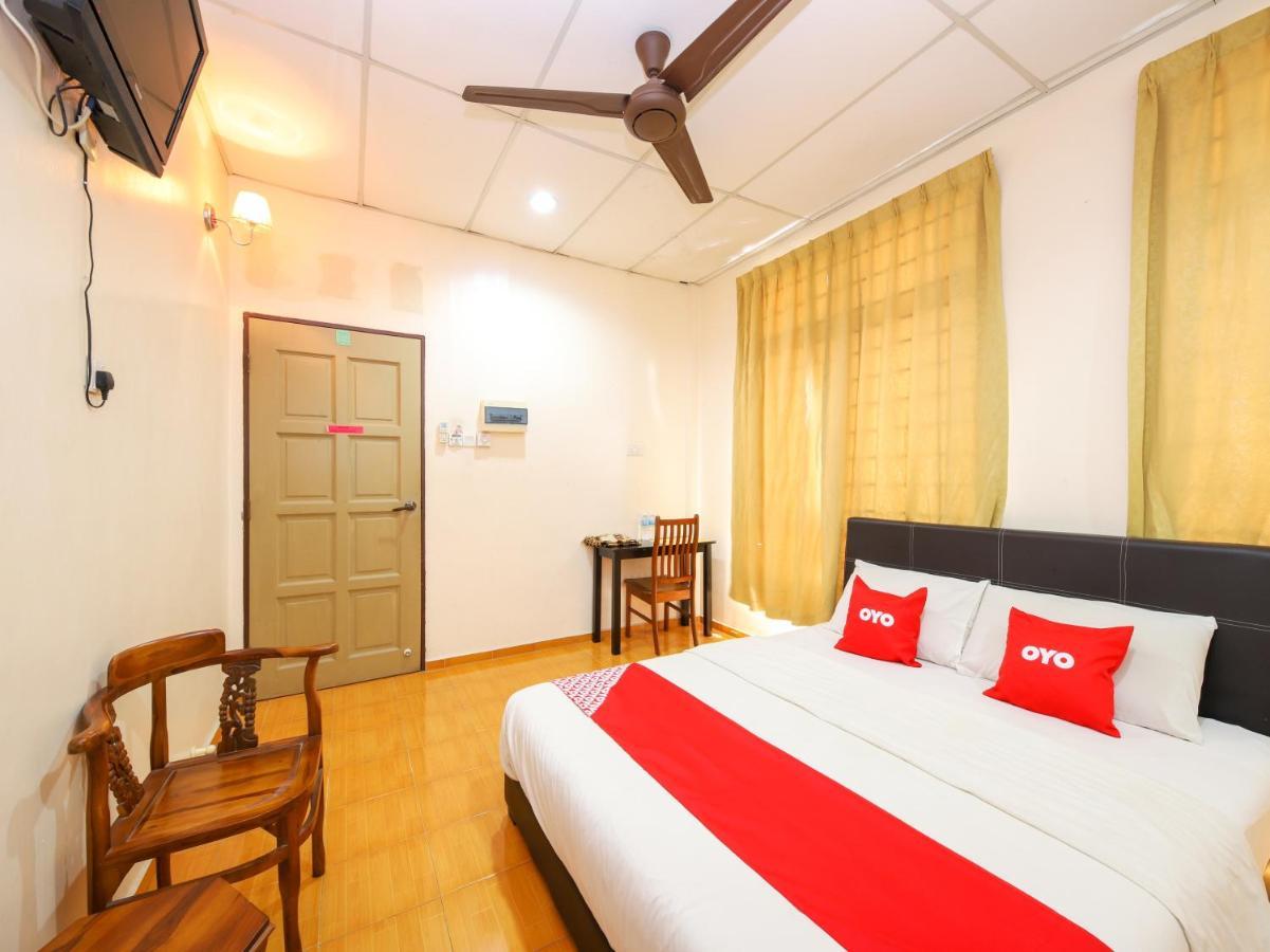 Oyo 89763 Bluewater Hotell Mersing Exteriör bild