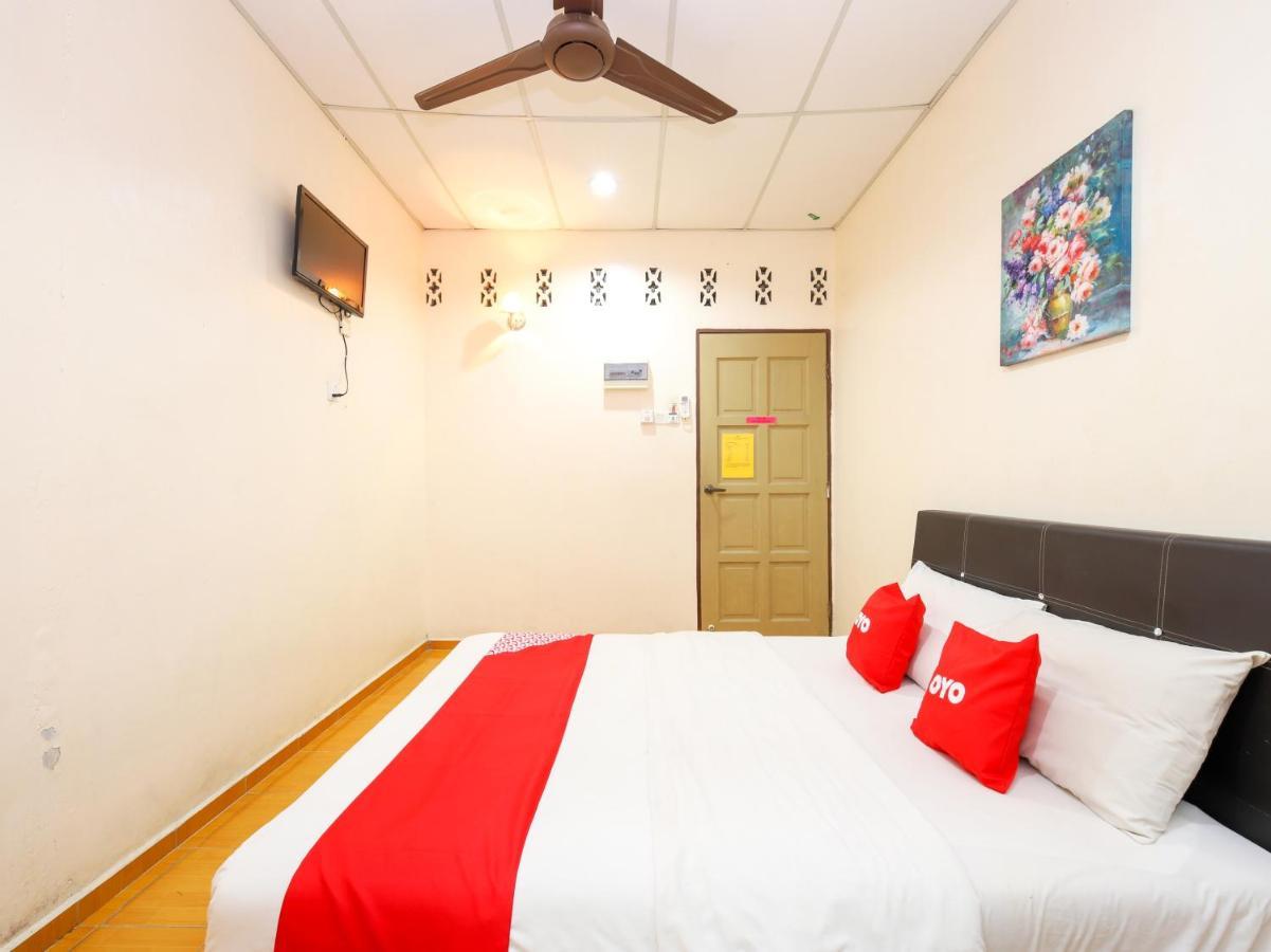 Oyo 89763 Bluewater Hotell Mersing Exteriör bild