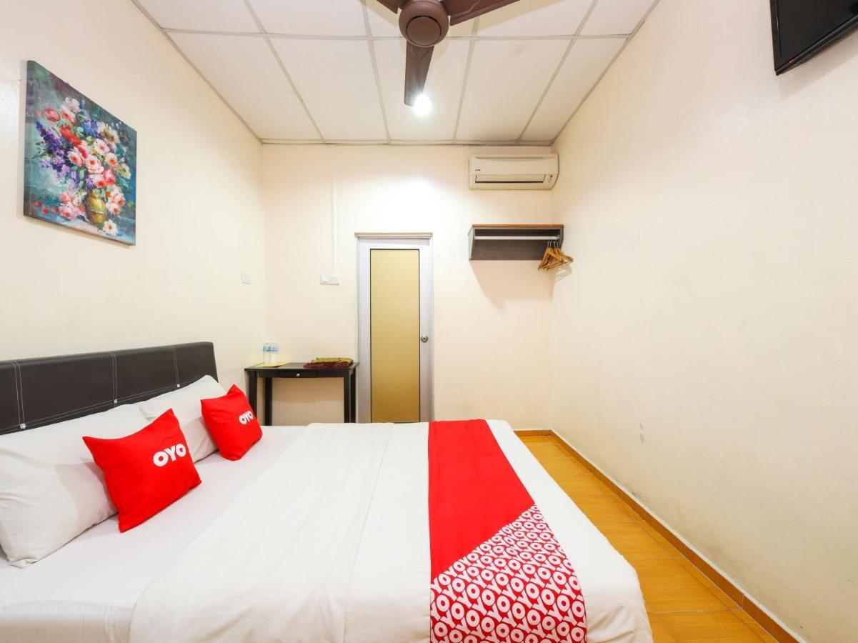 Oyo 89763 Bluewater Hotell Mersing Exteriör bild