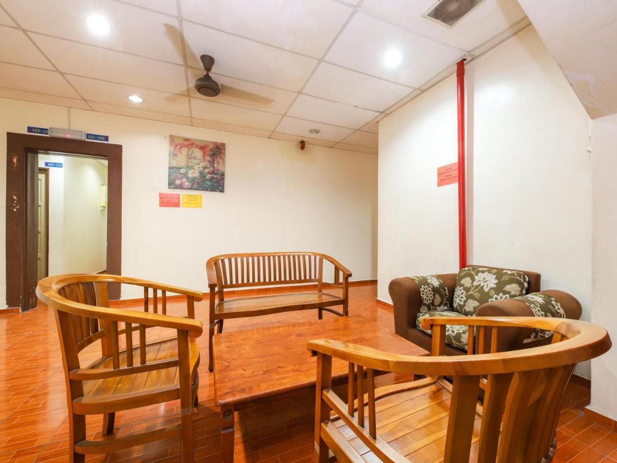Oyo 89763 Bluewater Hotell Mersing Exteriör bild