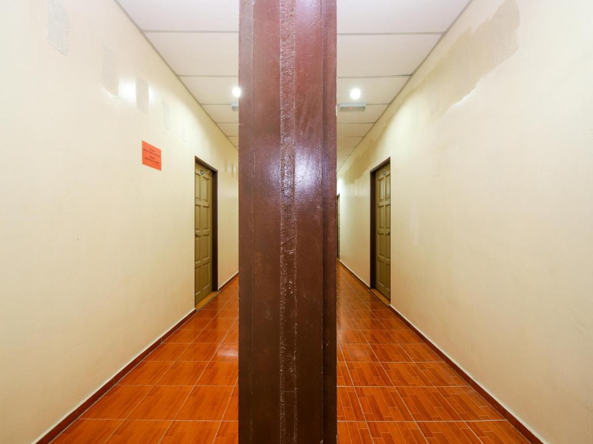 Oyo 89763 Bluewater Hotell Mersing Exteriör bild